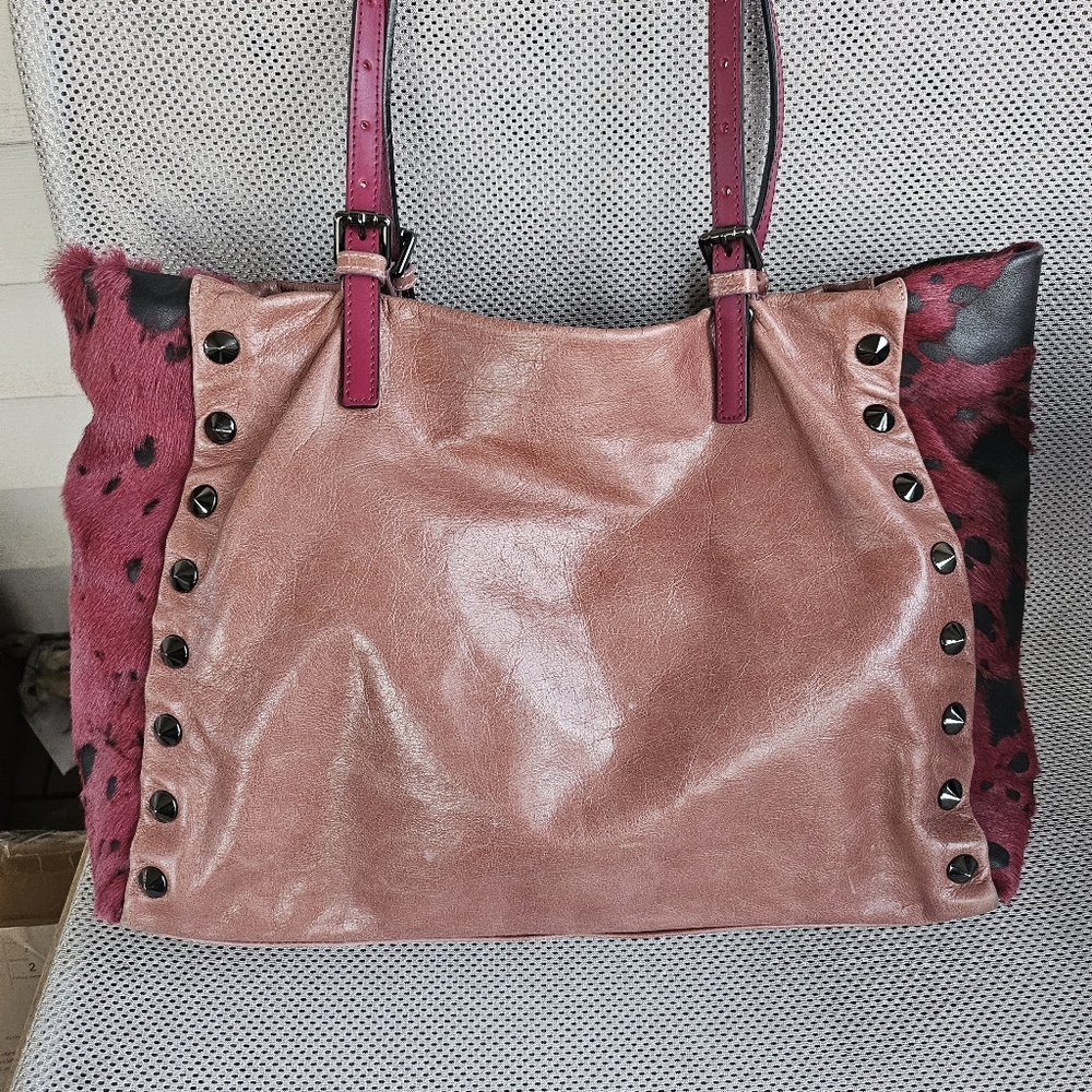 NICOLI Pink Leather and Fuchsia Tote with Stud Accents
